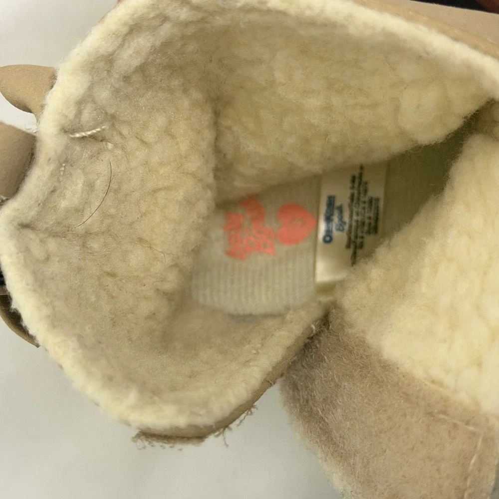 OshKosh B'gosh Tan Bow Booties & Romirus Grey Fringe Moccasins Baby Size 3